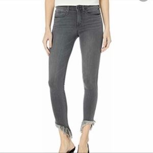 William Rast Perfect  Skinny Jeans.   Sz 25